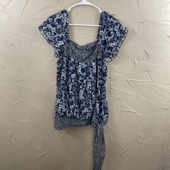 APT 9. Whimsy Tie Top Women L Floral Blue Flutter Sleeve Peasant Blouse Y2k Chic - Picture 15 of 16